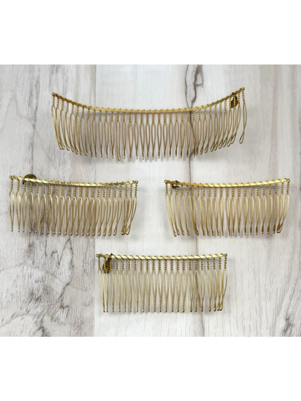 VTG 4pc Lot COLETTE MALOUF 3" & 5" Luxury Goldtone HAIR COMBS Accessories Signed - Picture 2 of 3